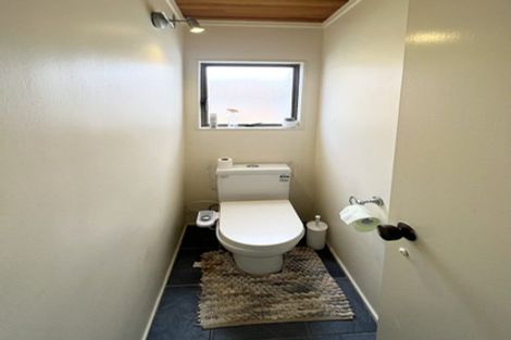 Photo of property in 54 Kennedy Avenue, Forrest Hill, Auckland, 0620