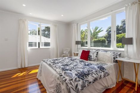 Photo of property in 68 Glen Road, Ranui, Auckland, 0612