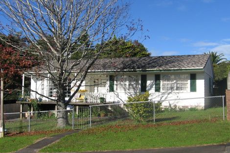 Photo of property in 37 Keegan Drive, Massey, Auckland, 0614