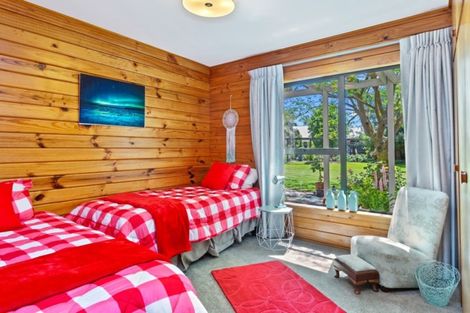Photo of property in 3 Ron Brooking Close, Rangiora, 7400