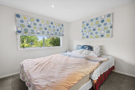 Photo of property in 42 Waverton Terrace, Churton Park, Wellington, 6037