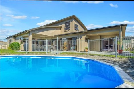 Photo of property in 4 Tarrango Way, Rototuna, Hamilton, 3210