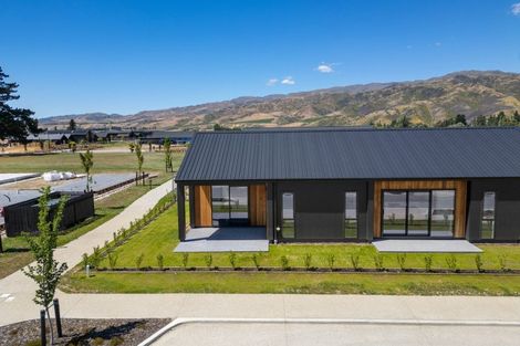 Photo of property in 1 Hadley Place, Cromwell, 9310