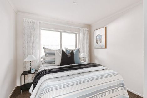 Photo of property in 32 Nautilus Drive, Papamoa Beach, Papamoa, 3118