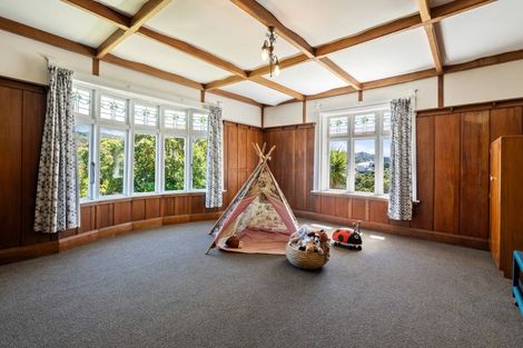 Photo of property in 106 Volga Street, Island Bay, Wellington, 6023