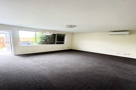 Photo of property in 2/417 Worcester Street, Linwood, Christchurch, 8011