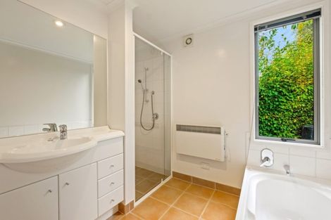 Photo of property in 13 Meadowbrook Place, Wanaka, 9305