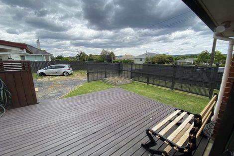 Photo of property in 6 Doon Street, Vauxhall, Dunedin, 9013