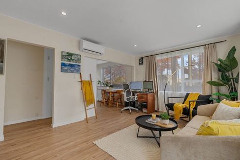 Photo of property in 1/27 Oxley Avenue, St Albans, Christchurch, 8014