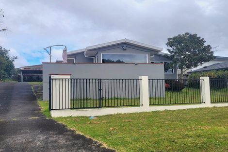 Photo of property in 70 Granville Drive, Massey, Auckland, 0614