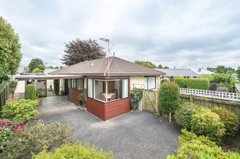 Photo of property in 104 Featherston Street, Takaro, Palmerston North, 4412