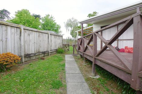 Photo of property in 23 Flaunty Place, West Harbour, Auckland, 0618