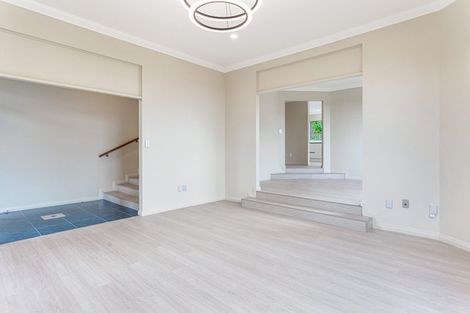 Photo of property in 1 San Angelo Court, Henderson, Auckland, 0612