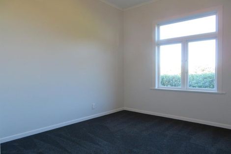 Photo of property in 33 Happy Valley Road, Owhiro Bay, Wellington, 6023