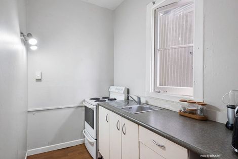 Photo of property in 125 Wallace Street, Mount Cook, Wellington, 6021