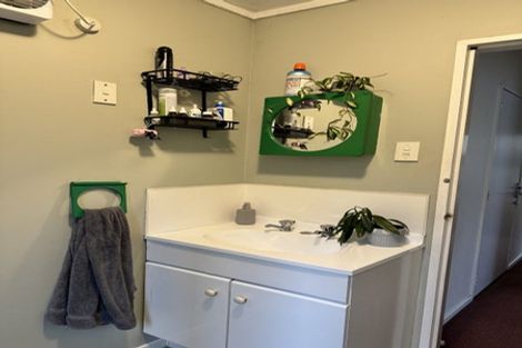 Photo of property in 97-103 South Karori Road, Karori, Wellington, 6012