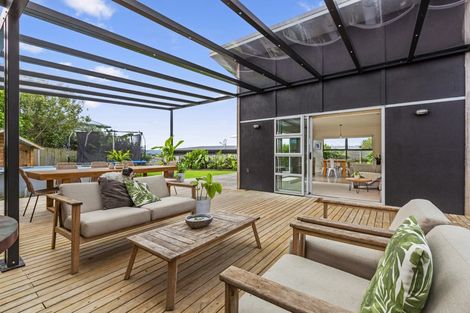 Photo of property in 20d Manukau Road, Raglan, 3225