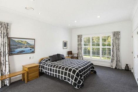 Photo of property in 1 Maple Lane, Waikanae, 5036