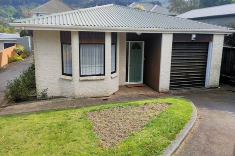 Photo of property in 21 Cecil Road, Tawa, Wellington, 5028