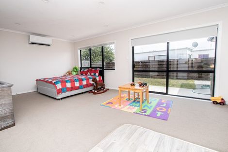 Photo of property in 9u2 Heath Street, Saint Andrews, Hamilton, 3200