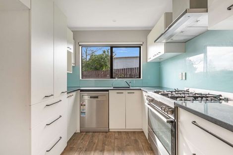 Photo of property in 2/17 Mcdougall Street, Manurewa East, Auckland, 2102