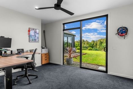 Photo of property in 136 Karanui Road, Te Kamo, Kamo, 0185