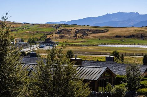 Photo of property in 25 Rannoch Drive, Jacks Point, Queenstown, 9371