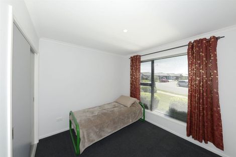 Photo of property in 22 Hartford Crescent, Rolleston, 7615