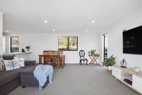 Photo of property in 17a Mellsop Avenue, Waiuku, 2123