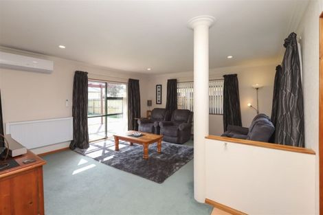 Photo of property in 38 Farnborough Drive, Nawton, Hamilton, 3200