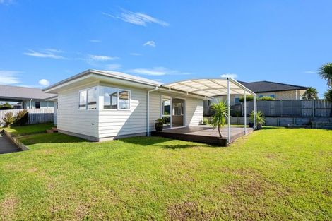 Photo of property in 12 Dune Lake Place, Ruakaka, 0116