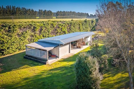 Photo of property in 842 Hoskyns Road, West Melton, Christchurch, 7675