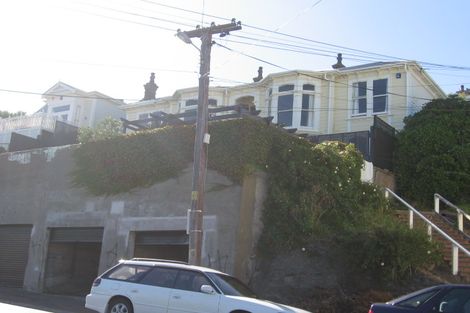Photo of property in 34 Hawker Street, Mount Victoria, Wellington, 6011