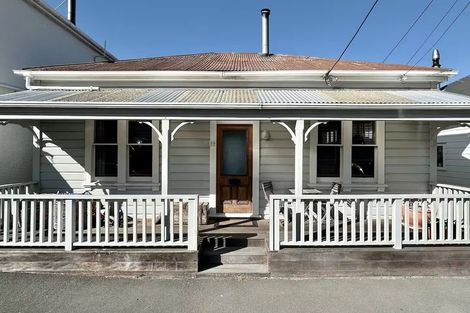 Photo of property in 35 Exeter Street, Lyttelton, 8082