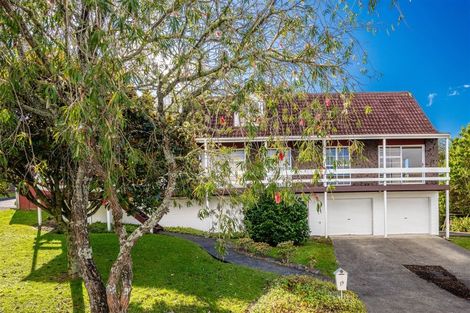 Photo of property in 19 Blundell Place, Chatswood, Auckland, 0626