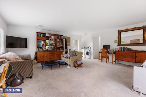 Photo of property in 18 Lysaght Place, Welcome Bay, Tauranga, 3112