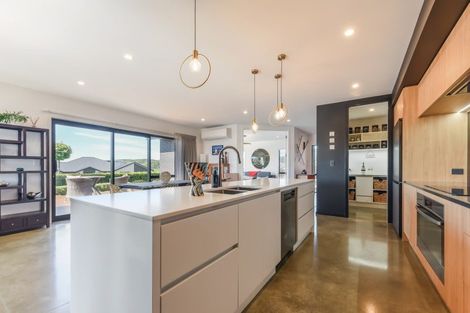 Photo of property in 17 Huntaway Close, Stoke, Nelson, 7011