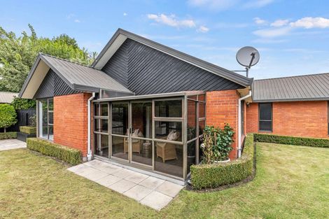 Photo of property in 26 Idris Road, Fendalton, Christchurch, 8052