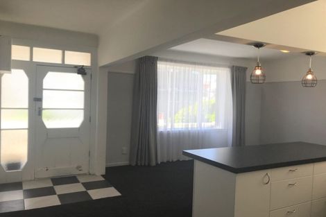 Photo of property in 34f5 Hawkestone Street, Thorndon, Wellington, 6011