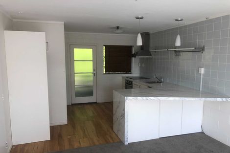 Photo of property in 19a/9 Verbena Road, Birkdale, Auckland, 0626