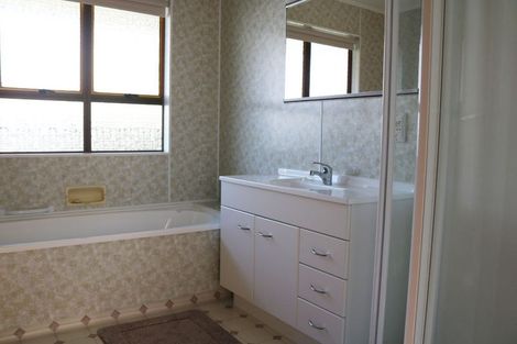 Photo of property in 7 Maire Street, Woburn, Lower Hutt, 5010