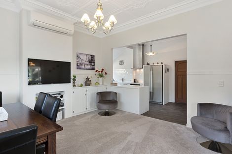 Photo of property in 173 Victoria Road, Saint Clair, Dunedin, 9012