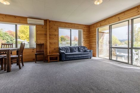 Photo of property in 14 Poihaere Street, Turangi, 3334