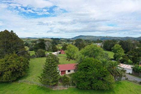Photo of property in 84 Cove Road, Waipu, 0582
