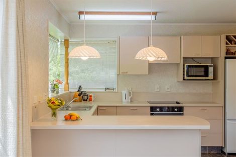 Photo of property in 39 Kent Lodge Avenue, Avonhead, Christchurch, 8042