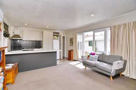 Photo of property in 2/182 Simeon Street, Spreydon, Christchurch, 8024