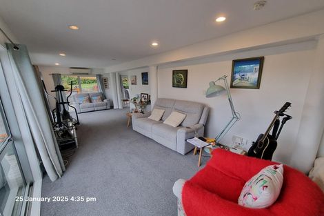 Photo of property in 1/13 Valhalla Drive, Beach Haven, Auckland, 0626