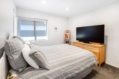Photo of property in 1/56 Aberfeldy Avenue, Highland Park, Auckland, 2010