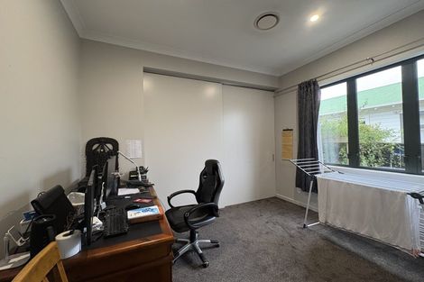 Photo of property in 99 Cook Street, West End, Palmerston North, 4410