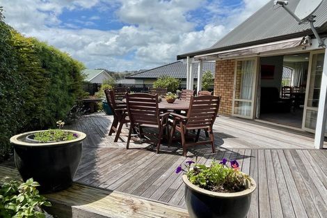 Photo of property in 27 Ridgeway Road, Pukekohe, 2120